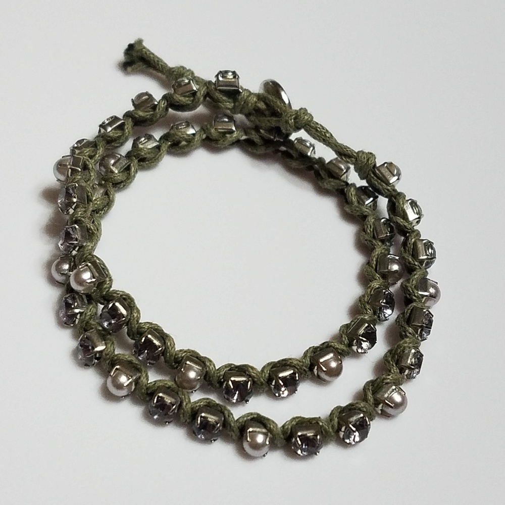 Banana Republic Pearl Wrap Bracelet Gray
